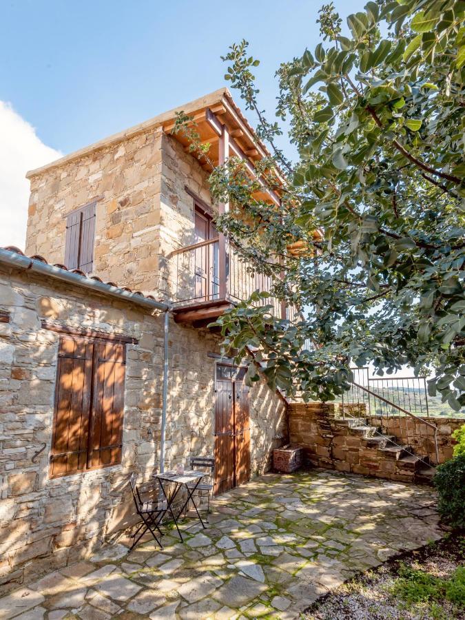 The Carob Tree Villa - Rustic Luxury Home With Access To Pool And Restaurant Larnaca Ngoại thất bức ảnh